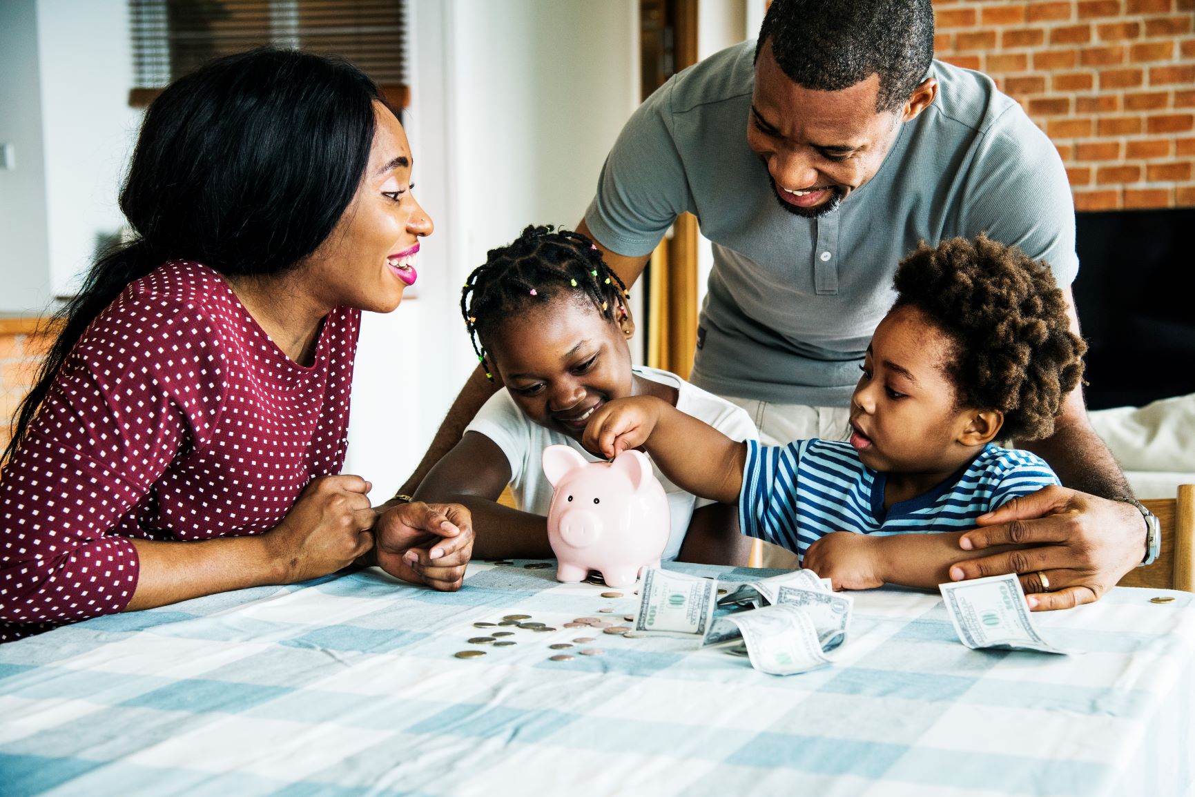 Training Your Kids to be Financially Savvy